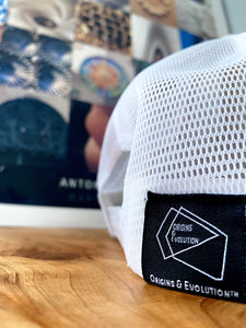 Geo-Logo White.